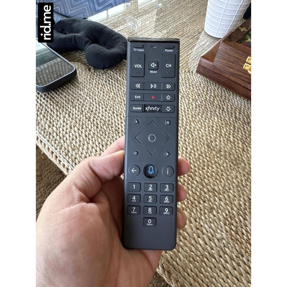 Xfinity XR15 Voice-Control TV Remote, Pre-Owned Excellent, New Batteries
